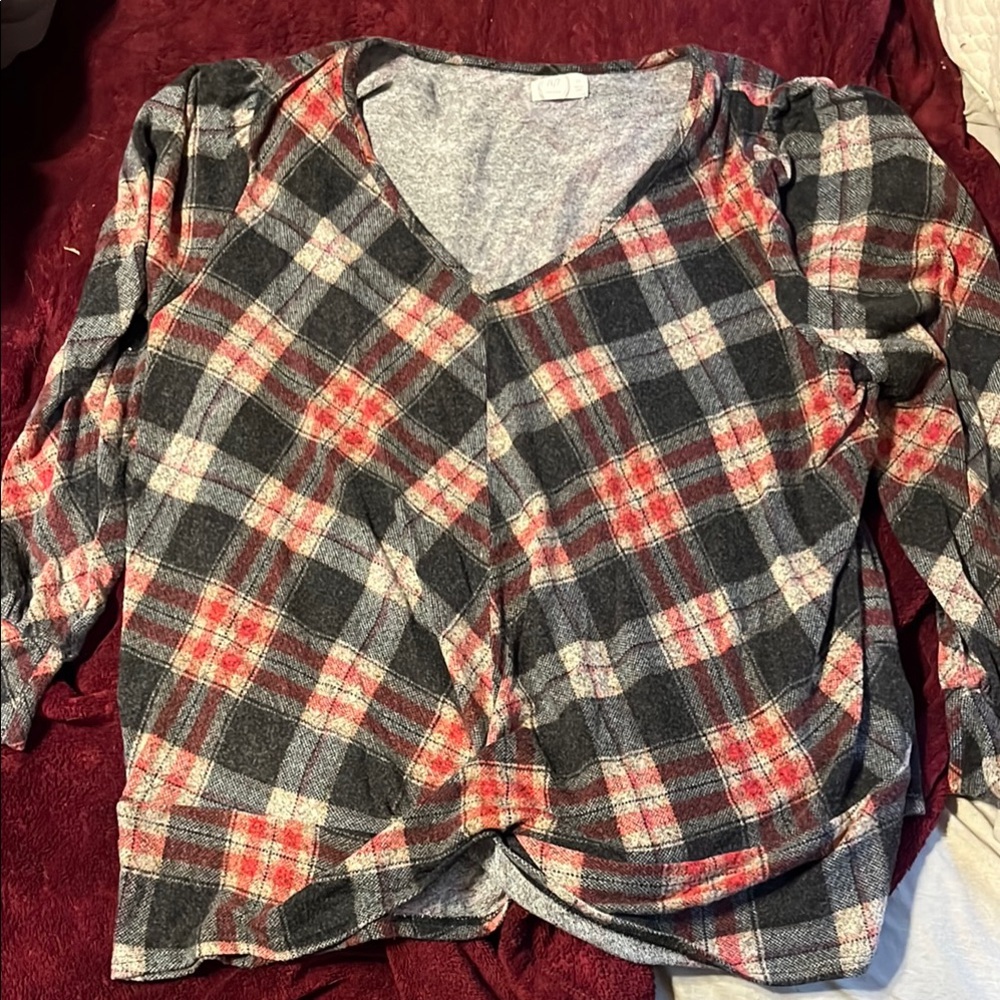 Plaid V-Neck Top